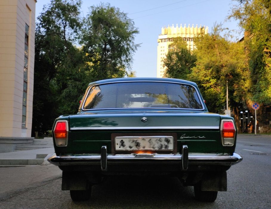 Автомобиль Волга 24