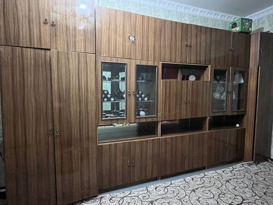 Mebel sotiladi yaxshi holatda