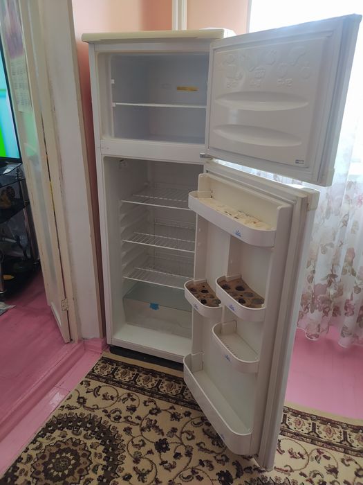 Холодильник BEKO