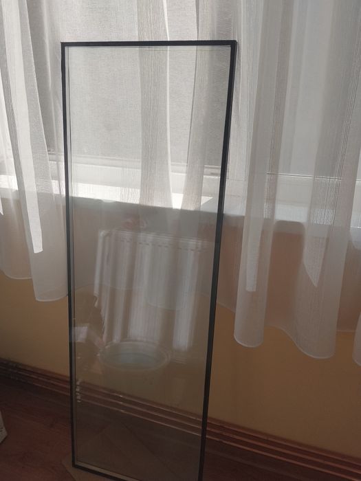 Vand sticla termopan L 140,43latime SI 3cm grosime,pret 300 lei