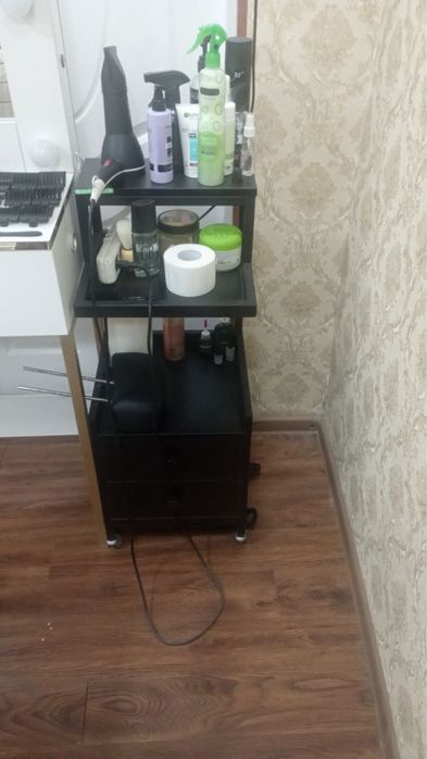 Продаётся мебель для салона красоты!!!