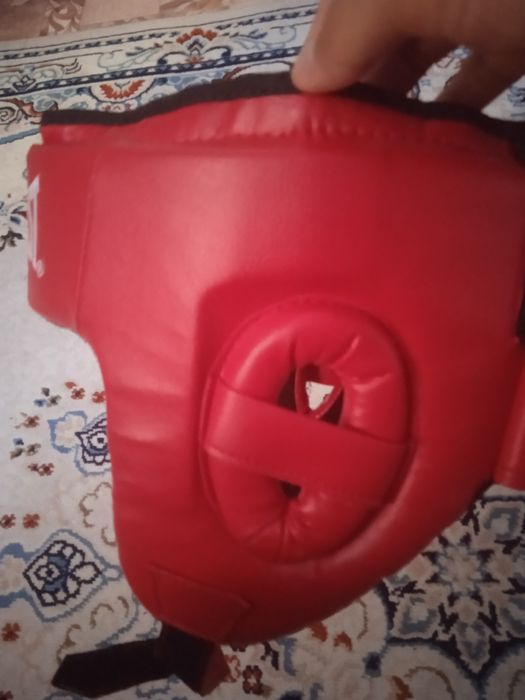 Красный шлем Everlast