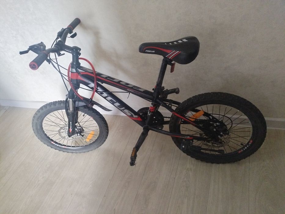 Велосипед focus для подростка
