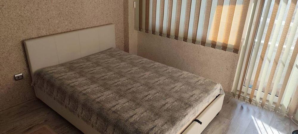 Дава се под наем Двустаен апартамент в Бургас, Меден рудник - зона В - 60 кв.м за 348.84 € - Снимка #2