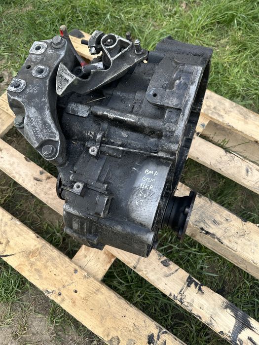 Cutie viteze 6 trepte passat b6 2.0 bkp bmp cod HDV