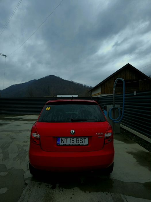 SKODA Fabia 2011 — imagine 3