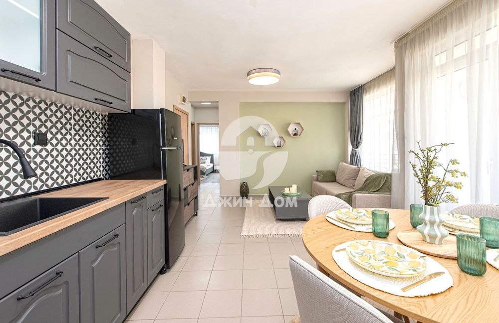 Продава се Тристаен апартамент в к.к. Слънчев бряг - 82 кв.м за 1196 €/кв.м - Снимка #4