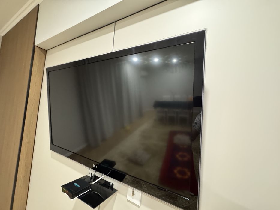 Продам телевизор не работает