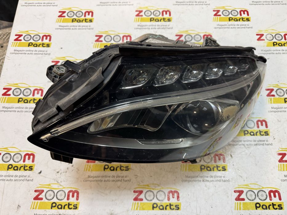 Far stanga full LED Mercedes C class w205 2014-2018