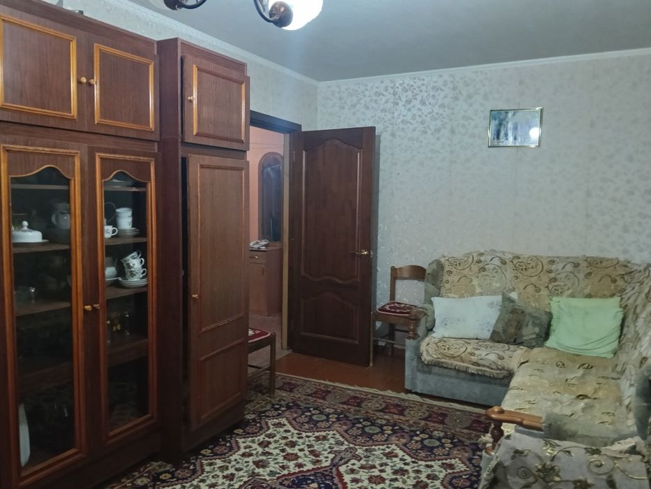 3 х ком квар 2/5 эт Алтын алма