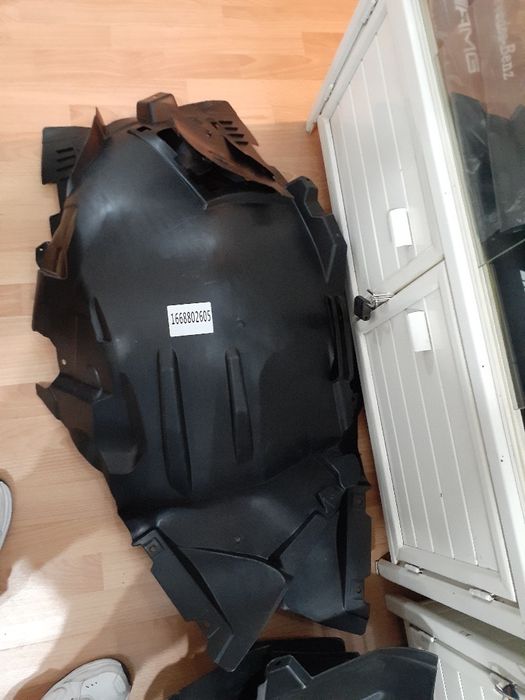 Подкрыльник передний задний мерседес X166 GL GLS