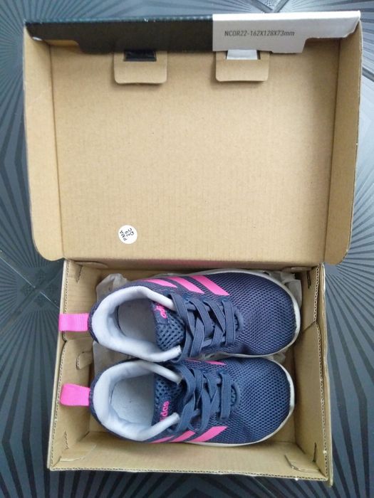 Încălțăminte sport Adidas