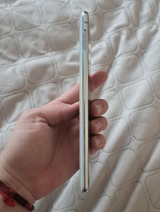 Samsung galaxy s10 lite 128 Гб