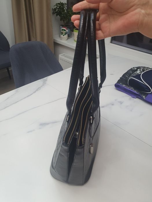 Продам женскую сумку