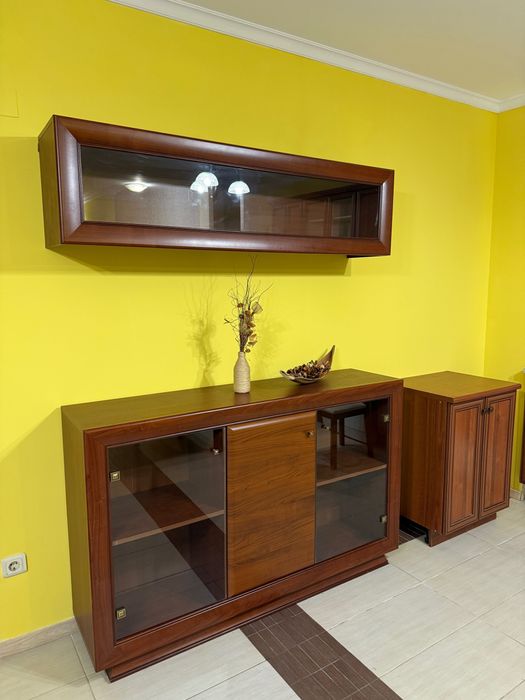 Дървена холна секция