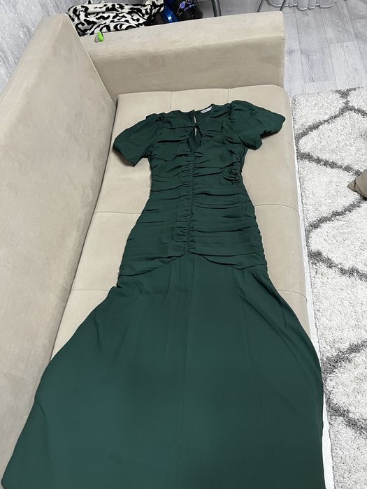 Продается Платье бу