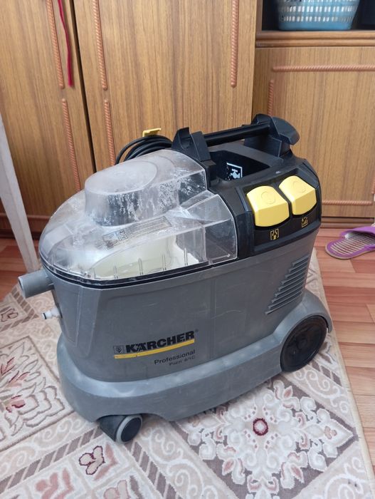 Моющи пылесос Karcher сатлад