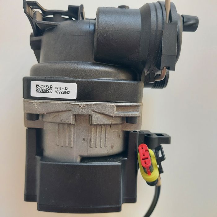 Pompa centrală Grundfos UPM3 FLEX AS 15-70 + cablaj original