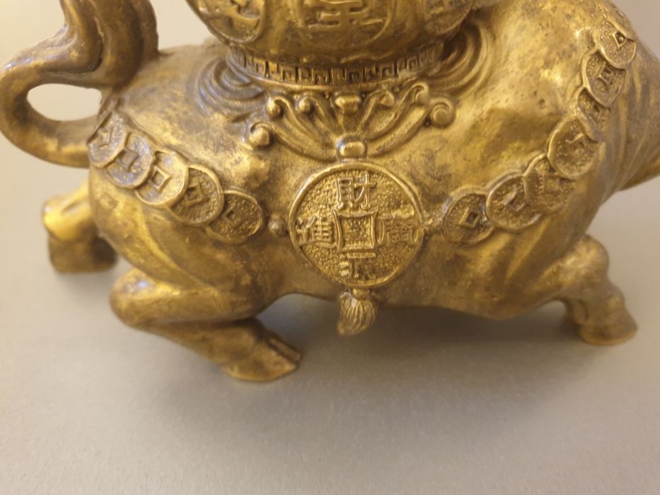 Feng shui Taur din bronz