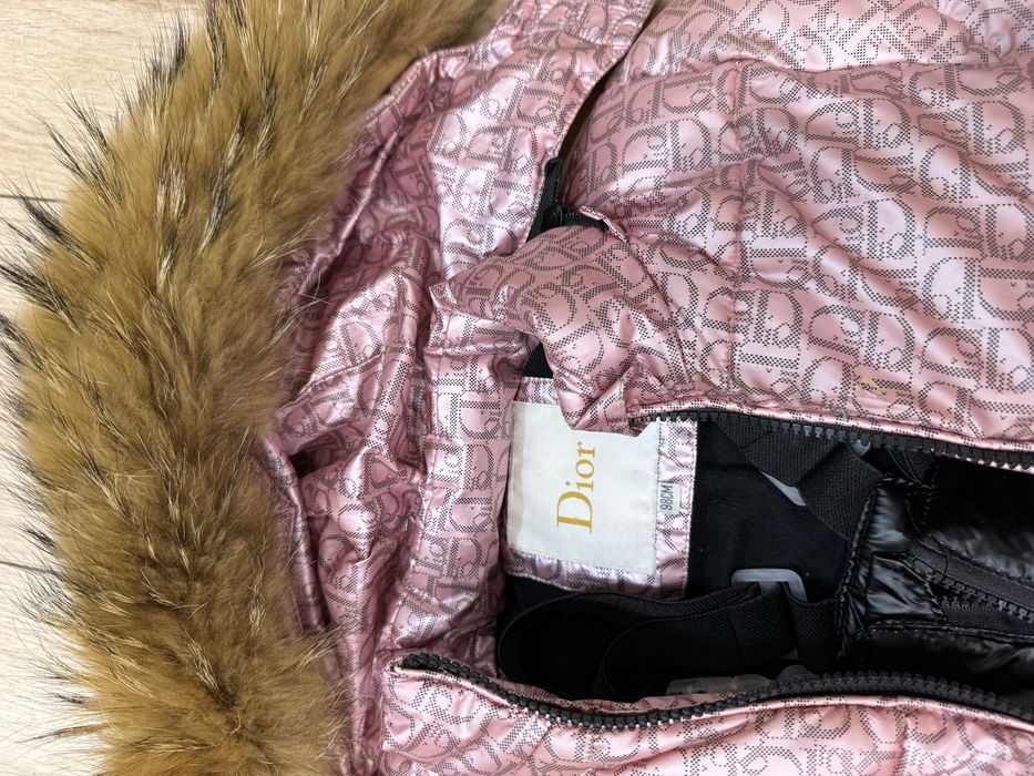 Продам куртку двойку на девочку