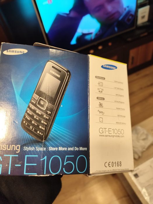 Самсунг GT-E1050 Dual band