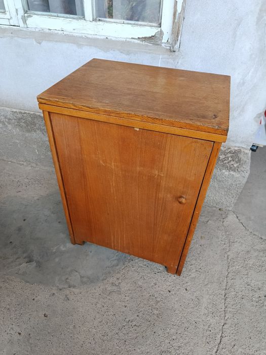 Tikuv mashinasi  srochna sotiladi