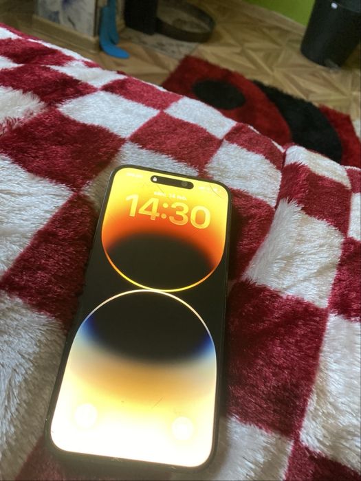 Iphone 14 Pro max totul impecabil sau schimb cu samsung