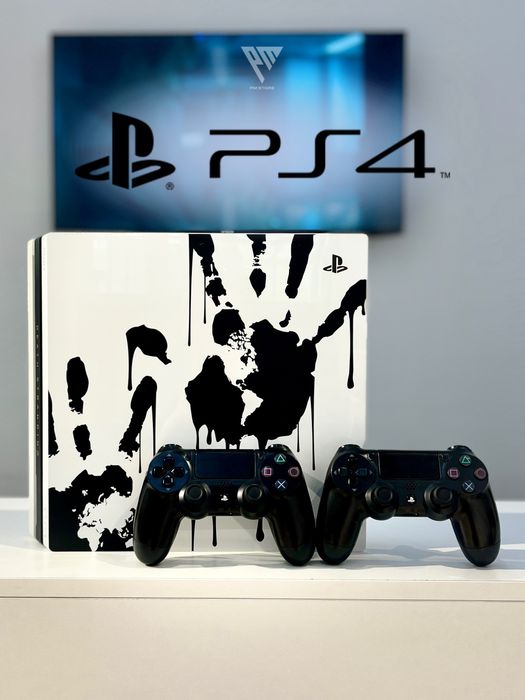 Playstation 4 pro +4 игры в подарок