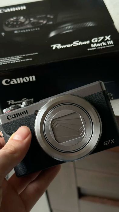 Canon G7X Mark 3