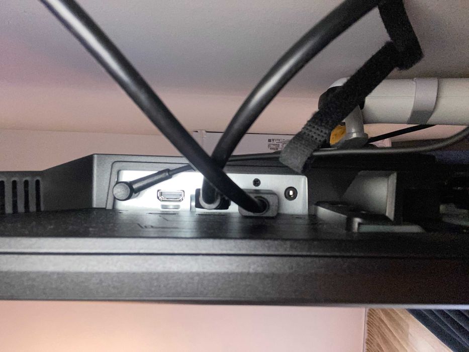 ASUS TUF VG27AQ1A – 27” IPS HDR гейминг монитор