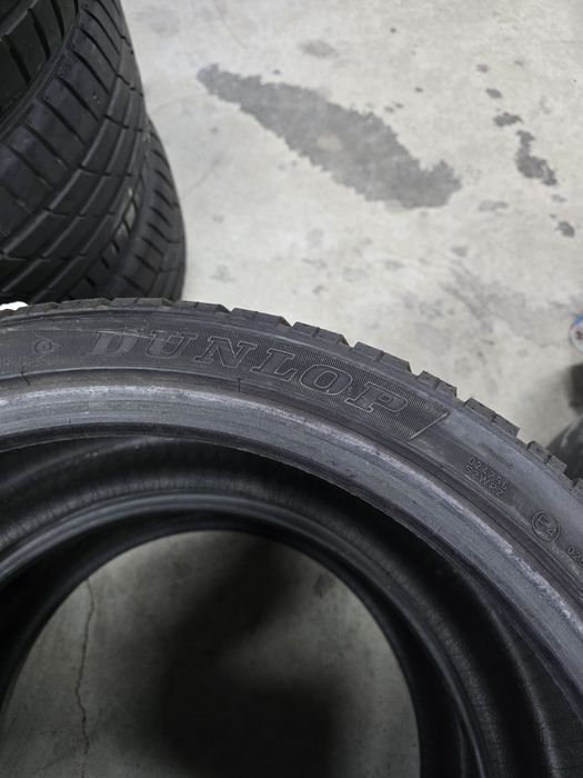 4 Броя 255/35/20 2xContinental 2xDunlop 6,2mm