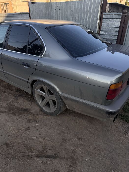 Продается бмв 520