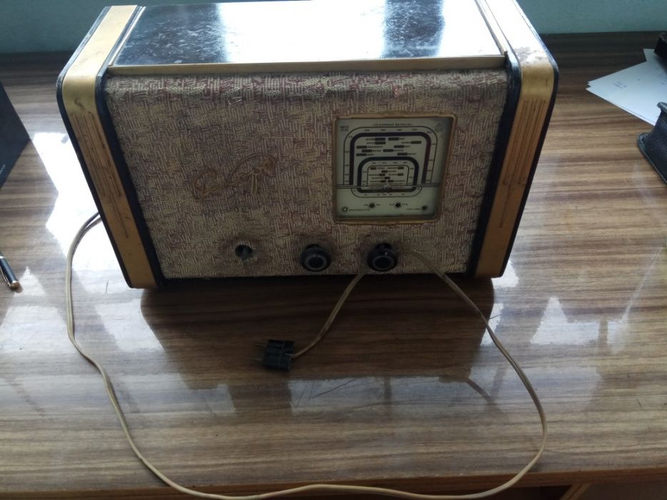 Продается старинное радио