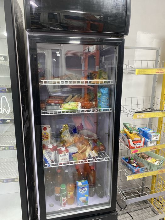 Витриный морозильник