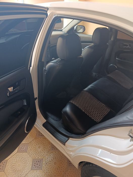 Chevrolet Epica 2011 — 3