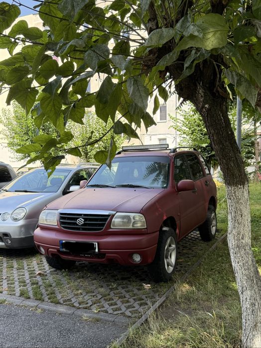 SUZUKI GRAND VITARA  2003 , 2.0 benzină  ,4x4 ,128 cai ,MIC/MARE cu reductor