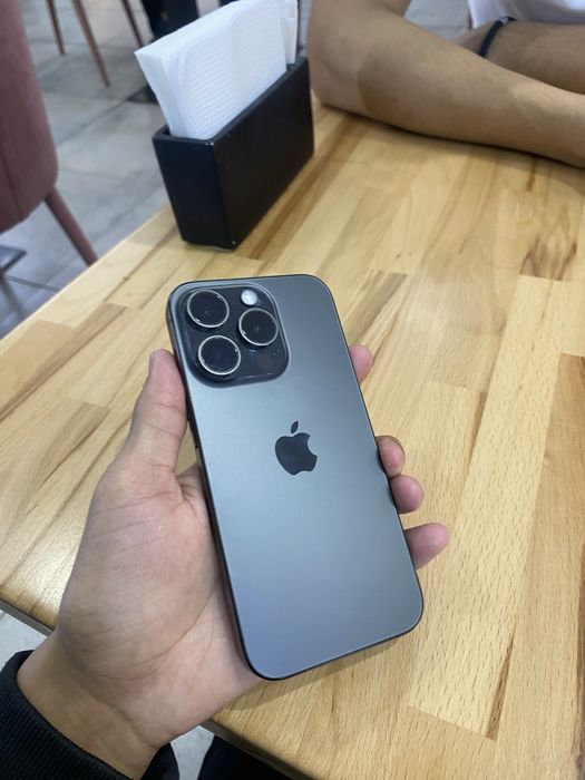 Iphone 15 pro идеал