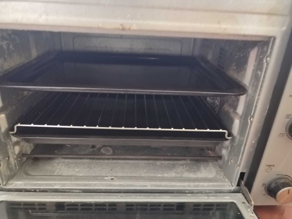 Продавам малка фурна