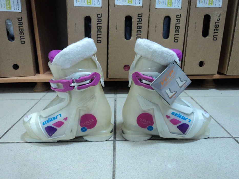 Новые детские г/л ботиночки для девочек фирмы ELAN м-ль BLOOM 1