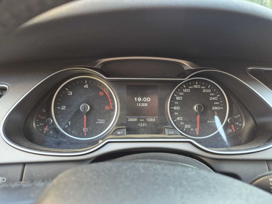 AUDI A4 2014 — imagine 5