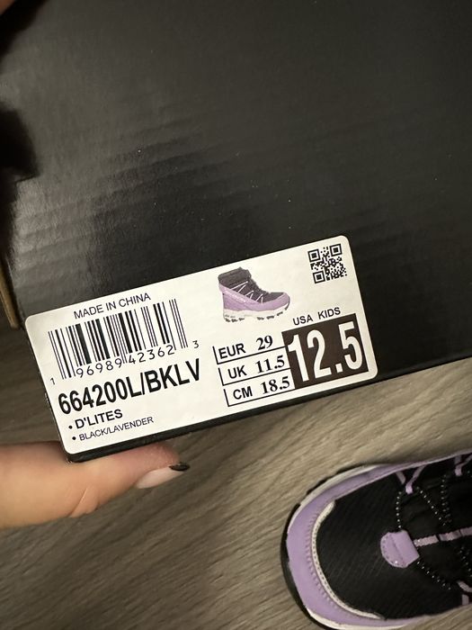 Детские ботинки Skechers, размер 29