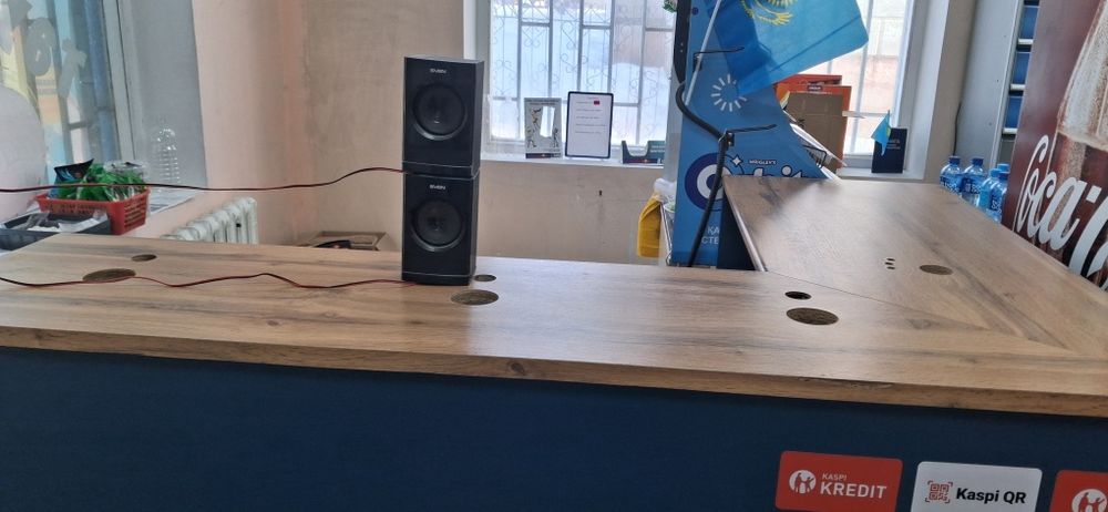 Продам барную стойку