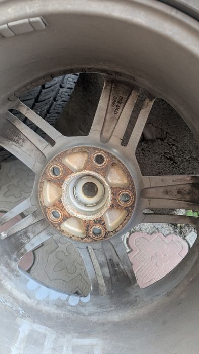 Диски на Volkswagen Touareg