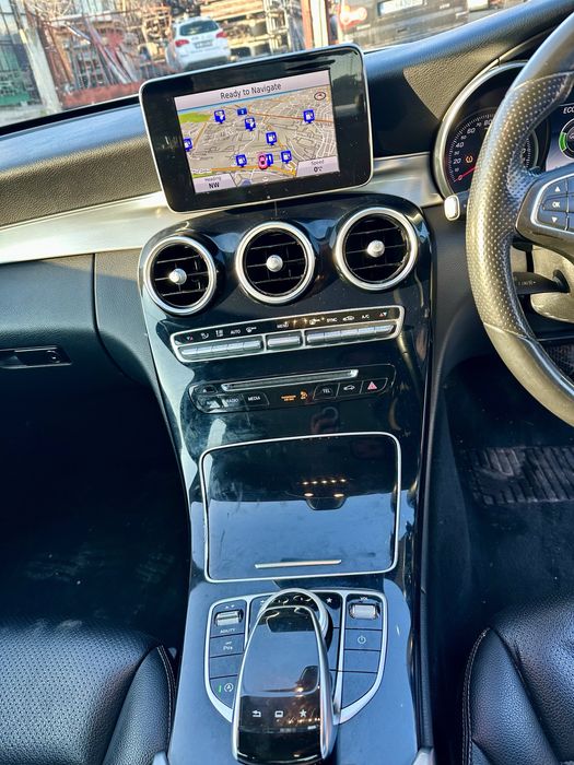 Mercedes C220CDI Bluetec W205 2015г Мерцедес Ц220ЦДИ 170кс