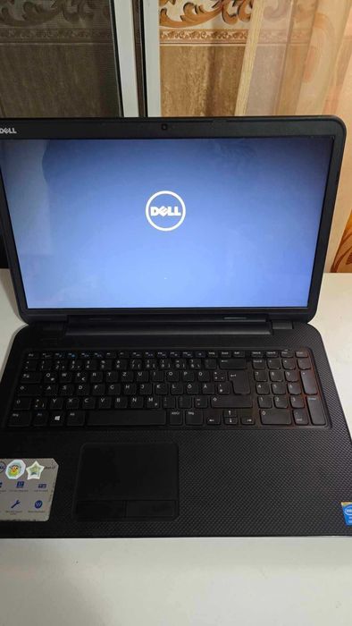 Dell pavilion i3 17' inci