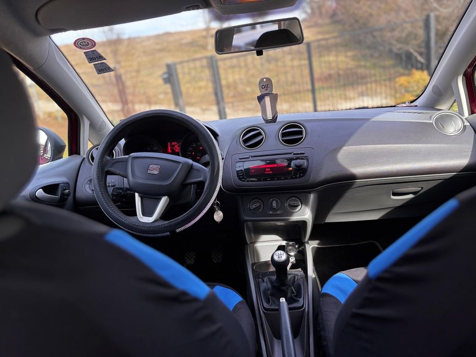 Vând Seat Ibiza 1, 2 benzină