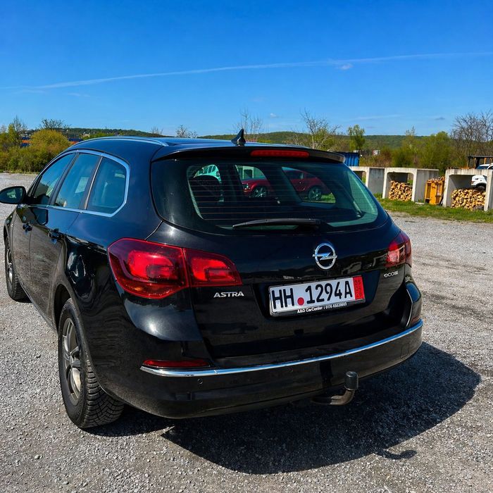 Opel Astra J  2015
