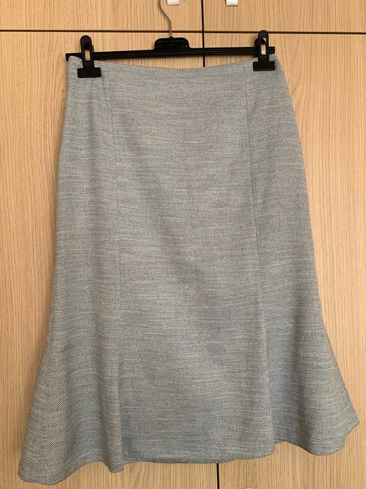 Пола в бледо синьо, Max Danielli