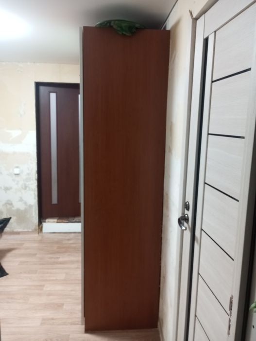 Продается шкаф срочно