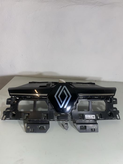 Armatura , grila radiator , sigla Renault Megane E-tech 620321520R